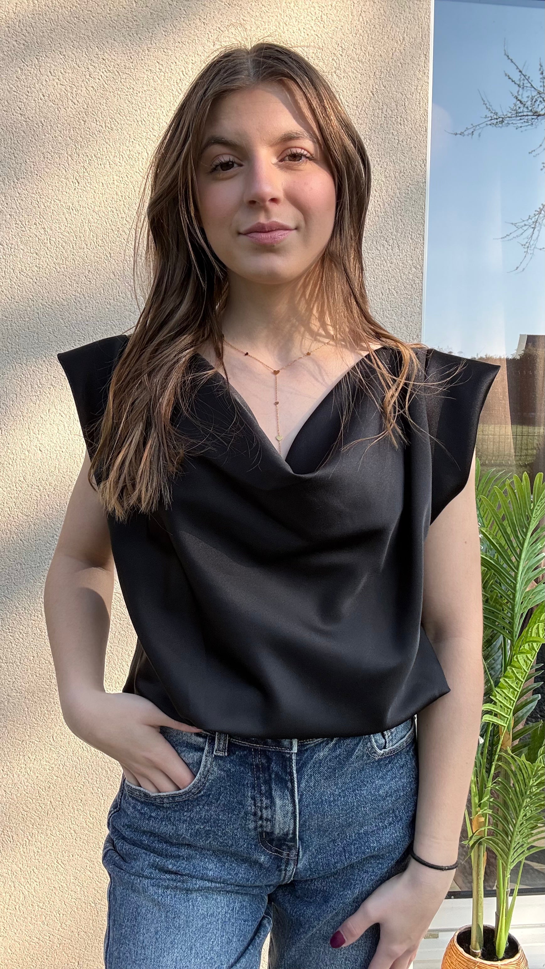 Blouse en satin Émy noir