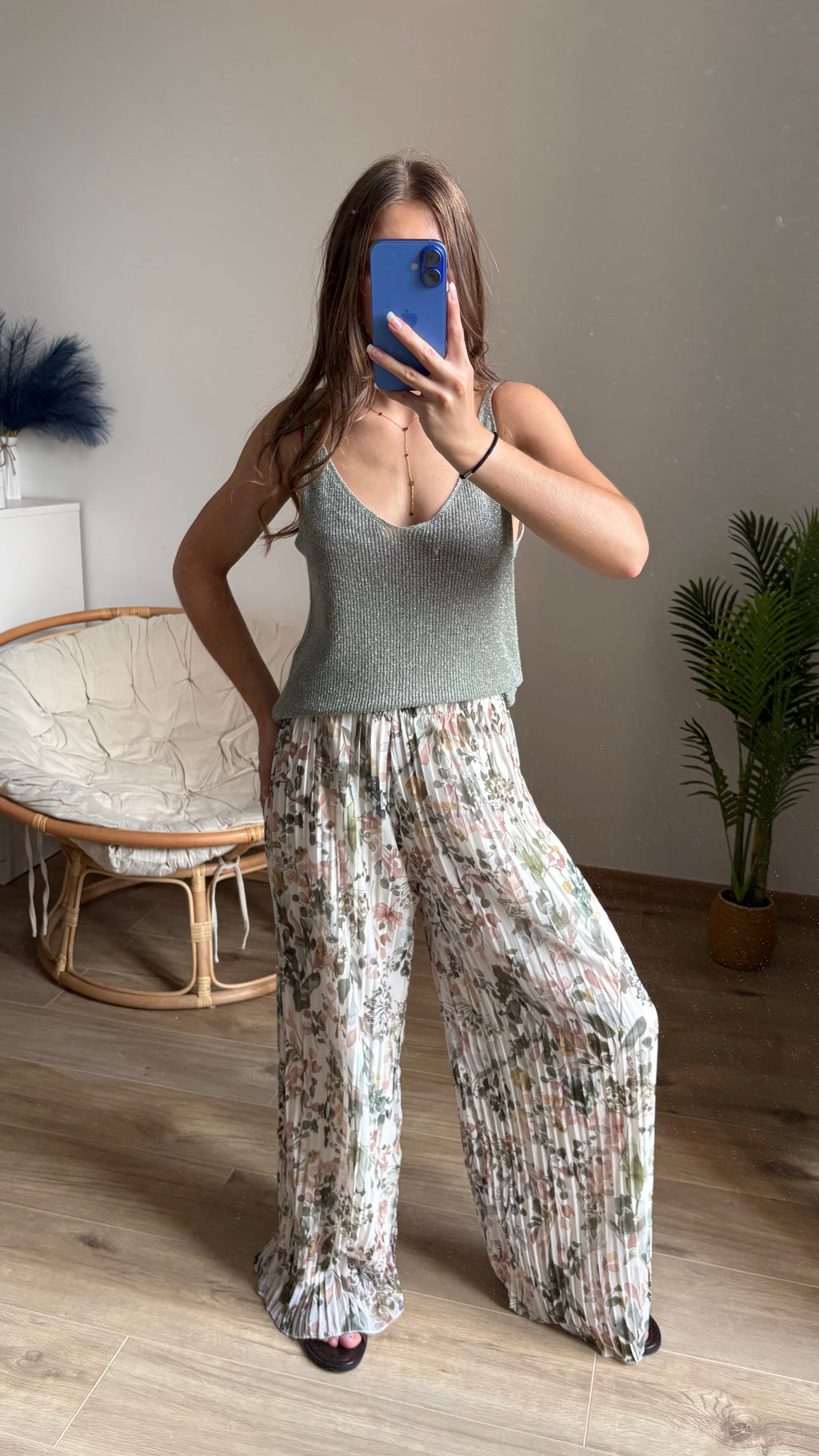 Pantalon plissé Flora kaki