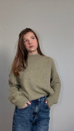 Pull céleste vert